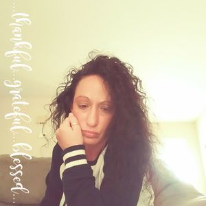 Meet your Posher, Yolanda